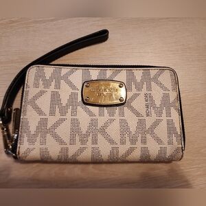 Preowned Michael Kors‎ wallet